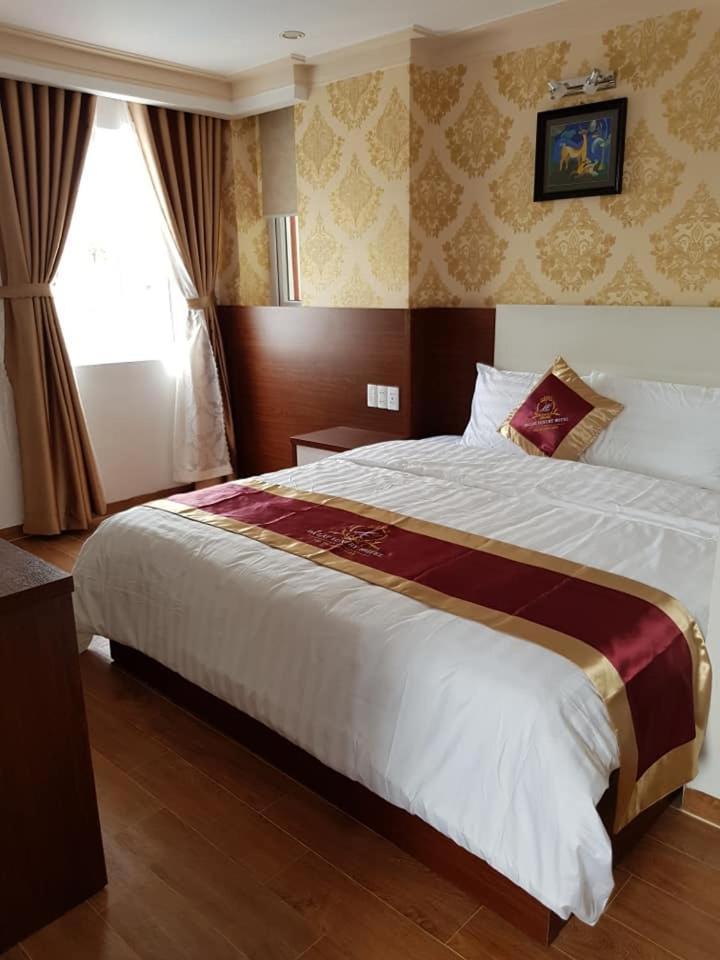 Dalat Luxury Hotel エクステリア 写真